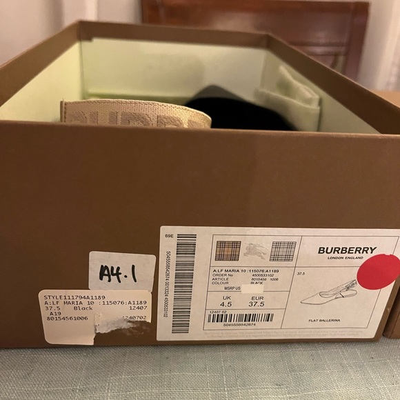 Burberry slingback flats 37.5 - Picture 3 of 5